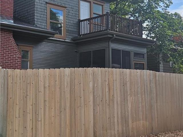 315 W 4th Street