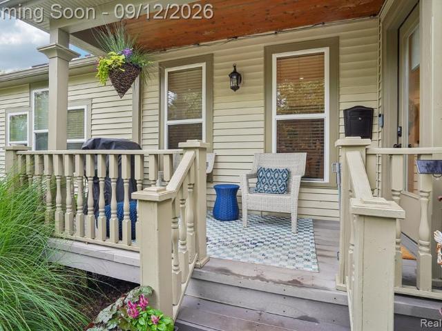 315 W Commerce Street