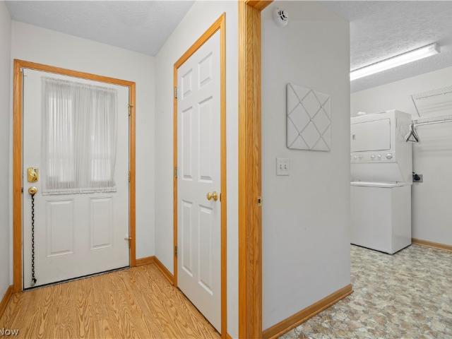 315 W Glen
