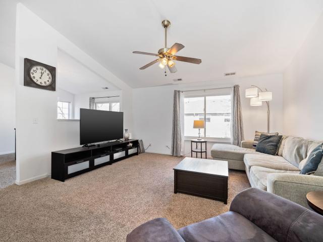 315 Thornwood Way # B
