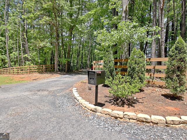 315 Vaughn Road