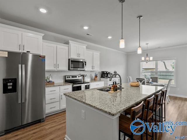 315 Valion Street