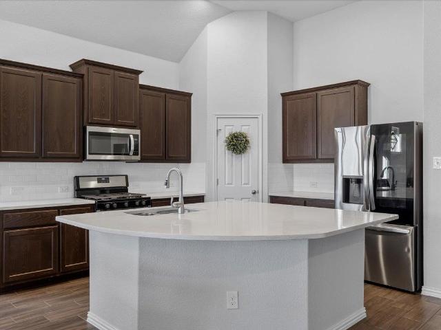 3164 Hidalgo Loop