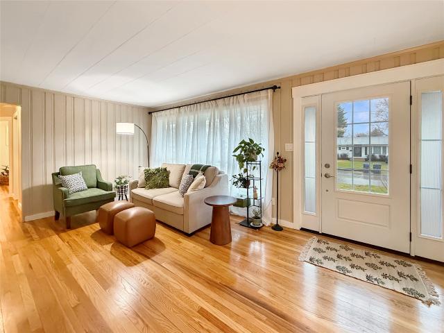 3167 W 24TH Street