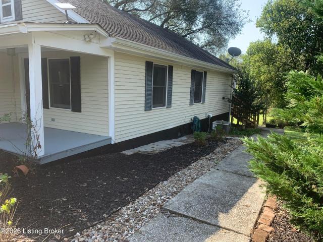 3169 Fisherville Rd