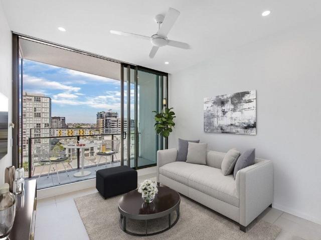 31610/24 Stratton Street, Newstead