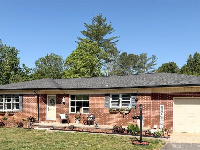 3162 Morganton Boulevard SW