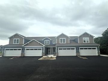3162 S Bartells Dr, Beloit, WI 53511 | MLS #2025