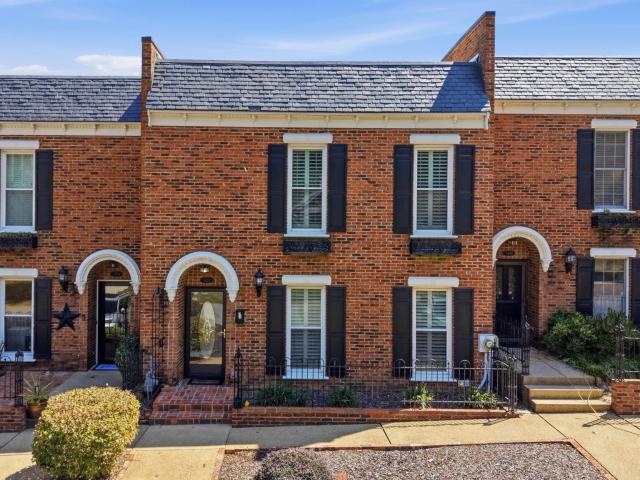 3162 Waterfront Drive