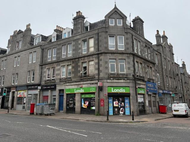 316 2 bed flat to rent £750 pcm £173 pw