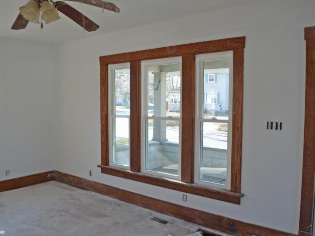 316 7th Street SE