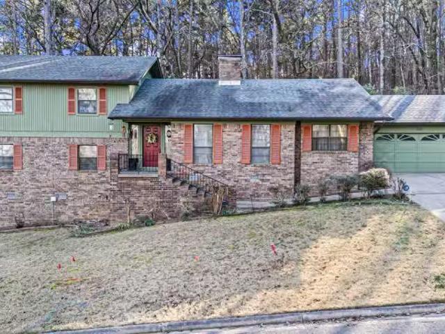 316 CRAIGWOOD CIR, RUSSELLVILLE, AR 72801