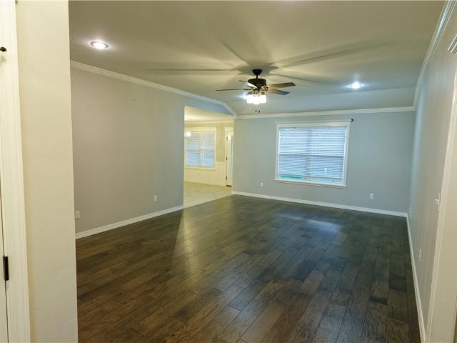 316 Promenade Circle