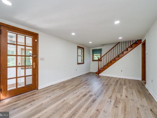 316 River Road