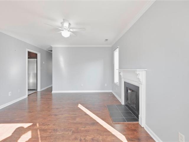 316 Worthington SQ