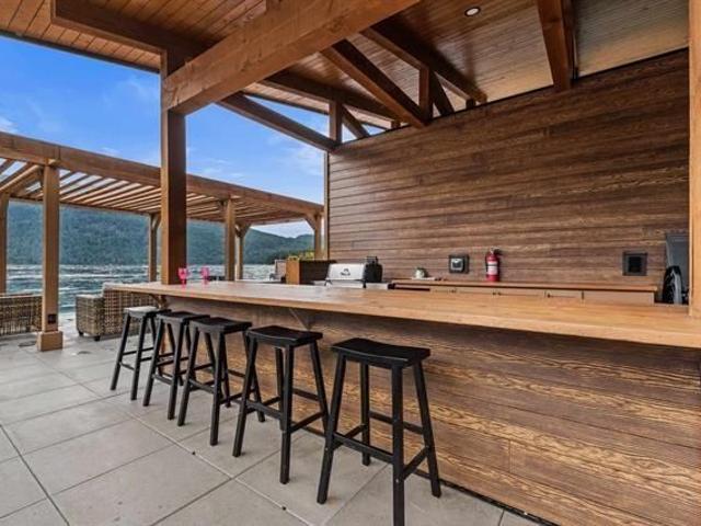 3175 Columbia Valley Highway condo — Cultus Lake, BC 2 Bedroom 2 Bedroom