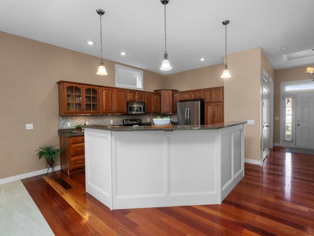3179 Meridith Way