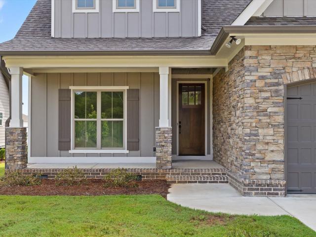 3179 Grassland Circle
