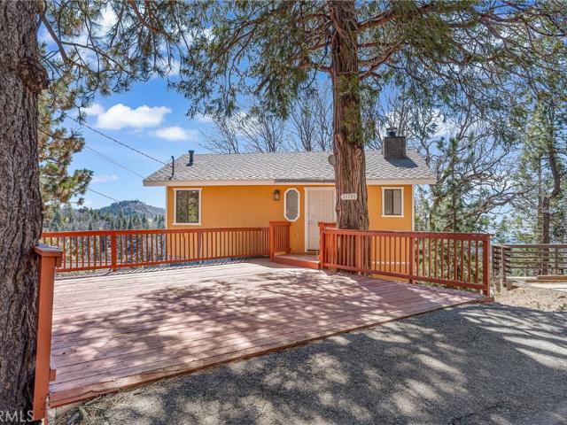 31701 Panorama Dr, Running Springs, CA 92382 | MLS #OC26050