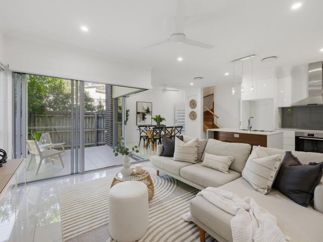 31/70 Warringah StreetEverton Park QLD 4053, Australia