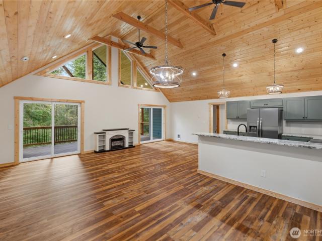 31715 Mount Tahoma Canyon Rd E