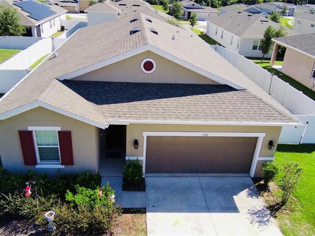 31724 Broadwater Ave, Leesburg, FL 34748 | MLS #O6413