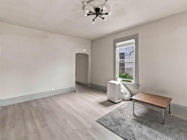 3172 N Holton St, Unit 3172A