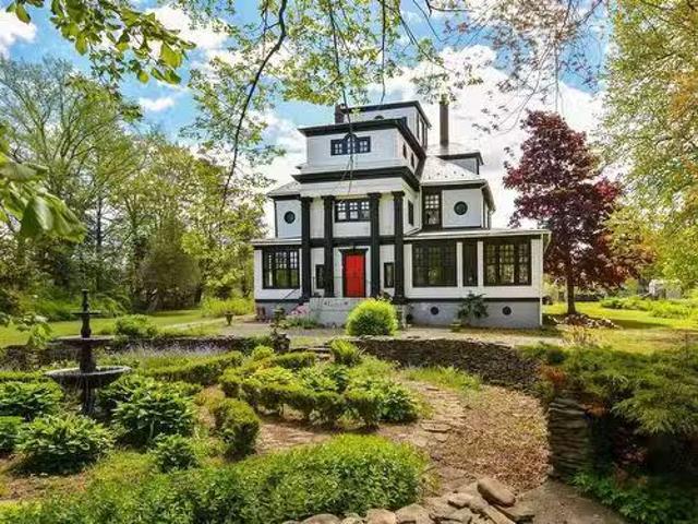 317 Church Road, Little Bras D'Or, NS, B0E 3A3 house for sal.