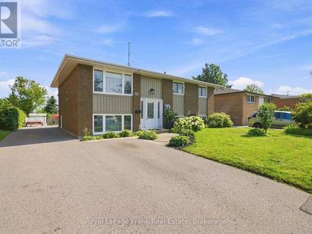 317 Dwight Avenue, Oshawa Lakeview, ON, L1J 1K8 house for sale | Listing ID E13636 | Royal LePage