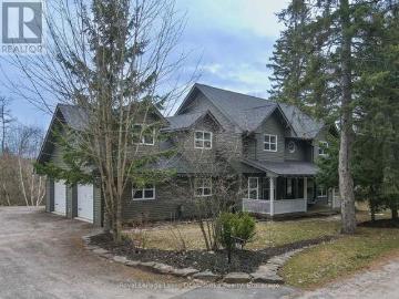 317 Falcon Road, Huntsville Chaffey, ON, P1H 1N3 house for sale | Listing ID X12948 | Royal LePage