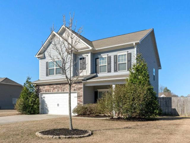 317 Farmingdale Lane