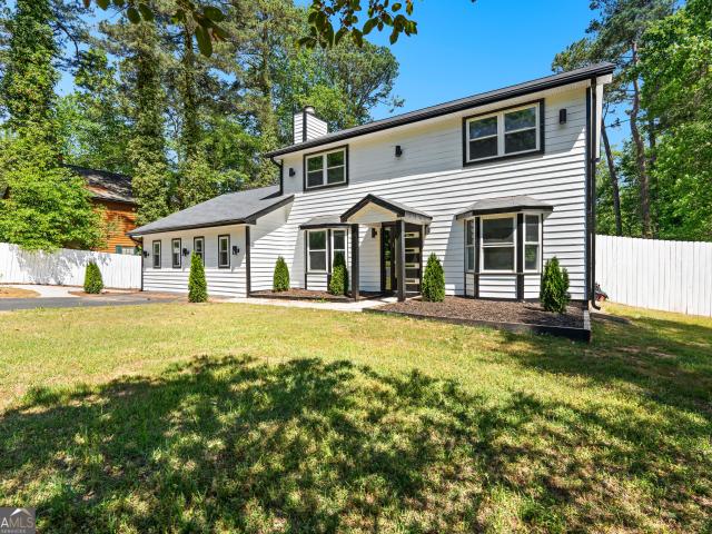 317 Lucan Way