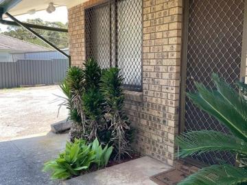 Broulee, Eurobodalla County - Equipped kitchen