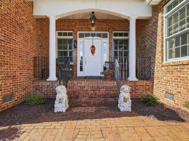 317 meadow beauty ct