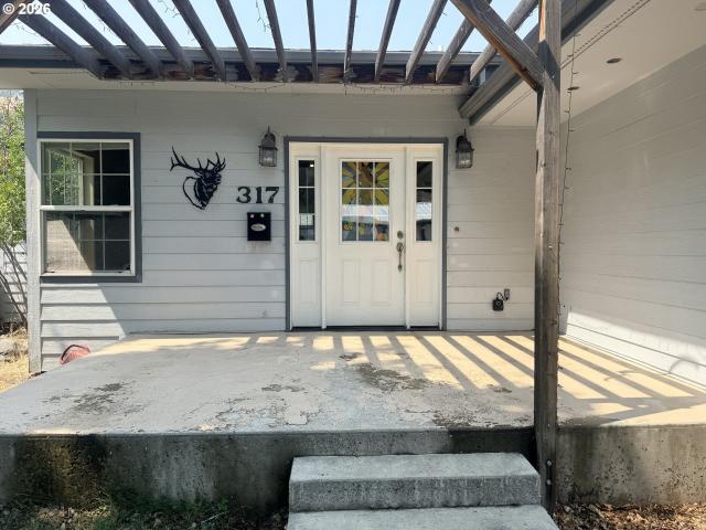 317 s canyon blvd