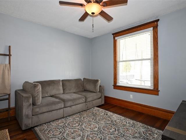317 S Main St