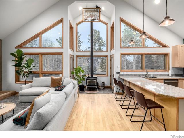317 Ridge Road