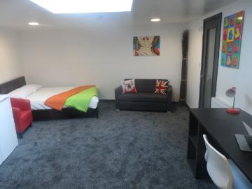 317 Vicarage Road,S5, Kings Heath studio 5