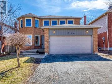 House for sale in Halton - Fireplace, Deck