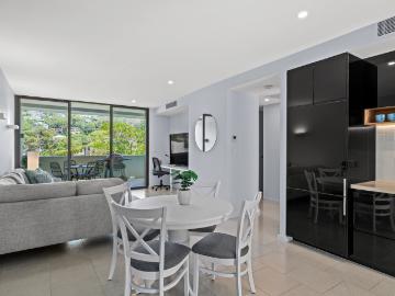 Tuggerah Lake, Jilliby, Wyong Region, Snapper Island