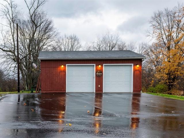 3188 Perry Hwy