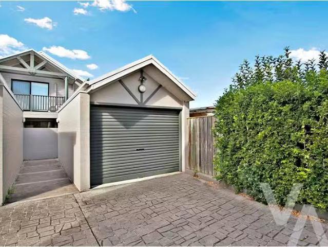3/181 Teralba Road, Adamstown Townhouse for rent Listed by Jo.