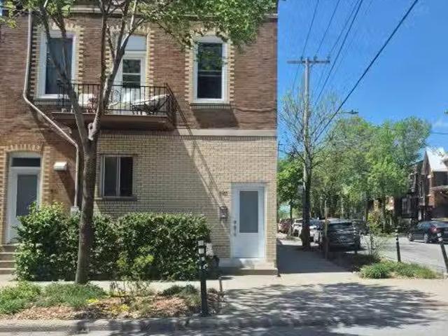 3183Z Rue Holt, Montréal Rosemont/La Petite Patrie, QC, H1Y.