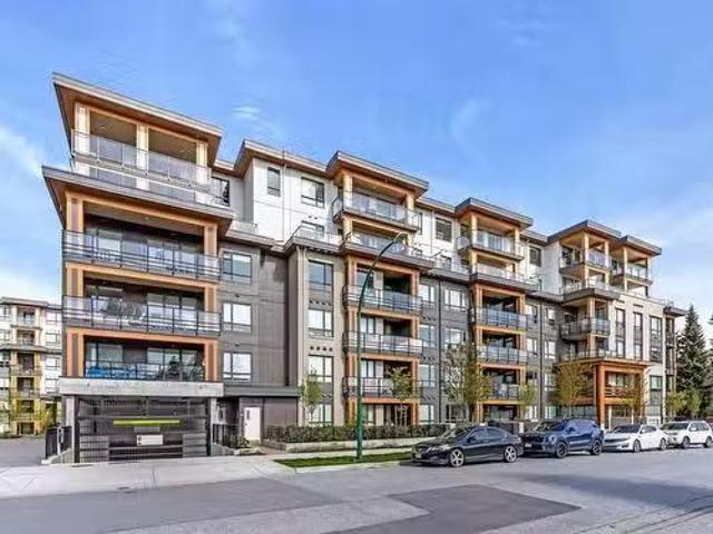 318 741 Anskar Court, Coquitlam, BC, V3J 0L4 Single Family P.