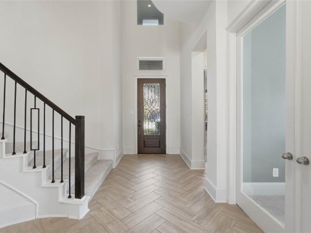 318 Calmato Woods Way