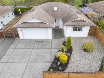 318 Clarkson Pl, Parksville, BC, V9P 2V8 house for sale | Listing ID 1041 | Royal LePage