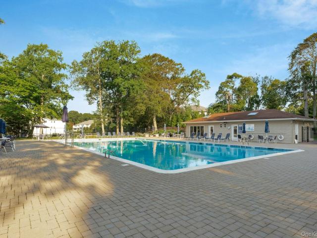 318 Fox Hill Drive