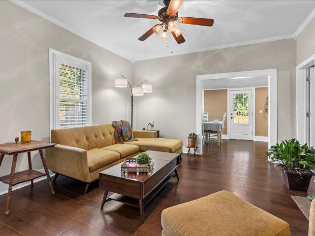318 Locust Avenue