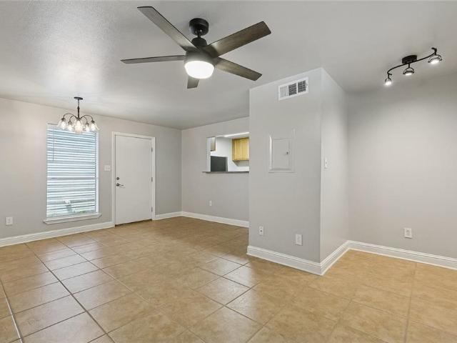 318 Lake Marina Drive # 115