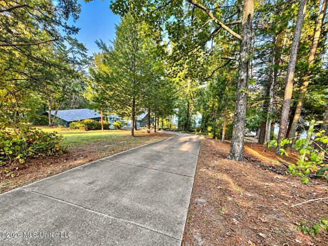 318 Lake Shore Drive